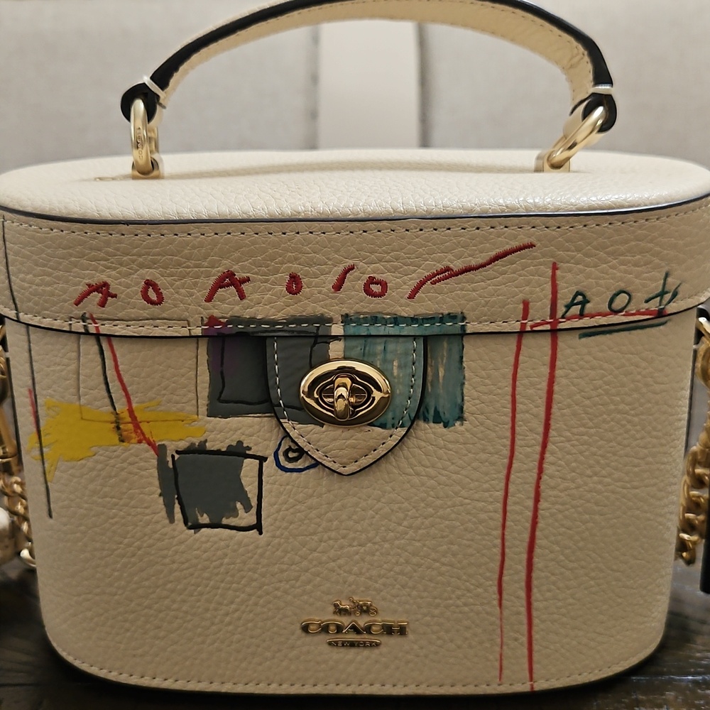 Limited Edition Coach Basquait Cream Leather Multicolor Sketch Print Crossbody - Picture 2 of 10